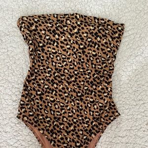 aerie one piece cheetah print open back,strapless